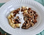 Breakfast Quinoa I howsweetetas.com