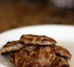 Make ahead homemade sausage patties recipe!- Recipe is easy, delicious and will make for a nice protein filled breakfast! Plus is freezer meal friendly.