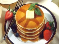 pancakes1 Best Breakfast Joints in South Florida