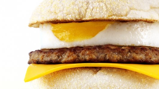 Does McDonalds do breakfast all day